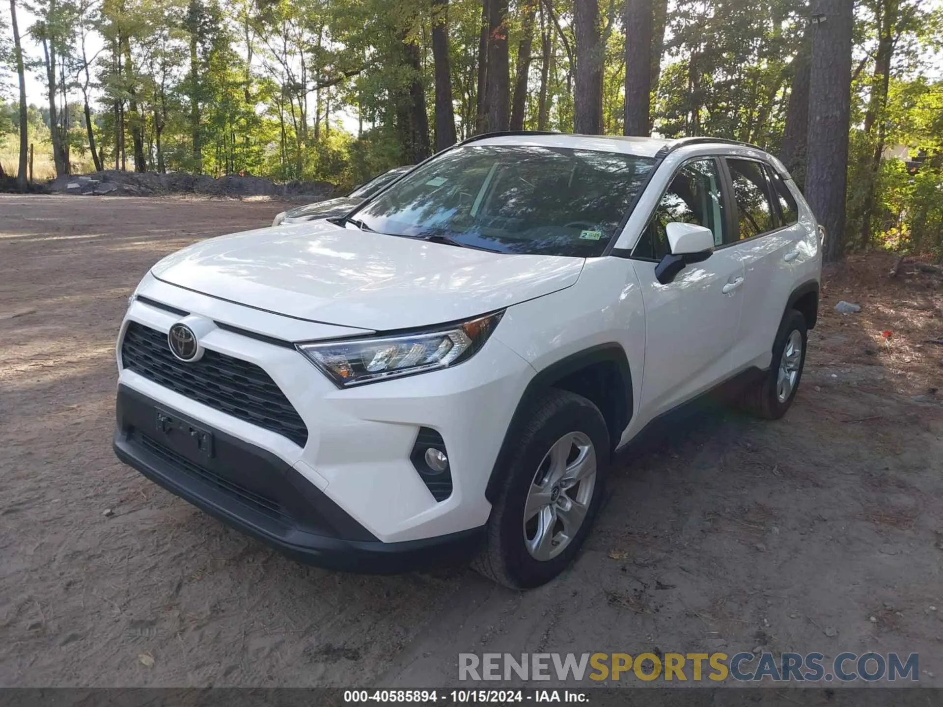 2 Photograph of a damaged car JTMP1RFV0KD504966 TOYOTA RAV4 2019