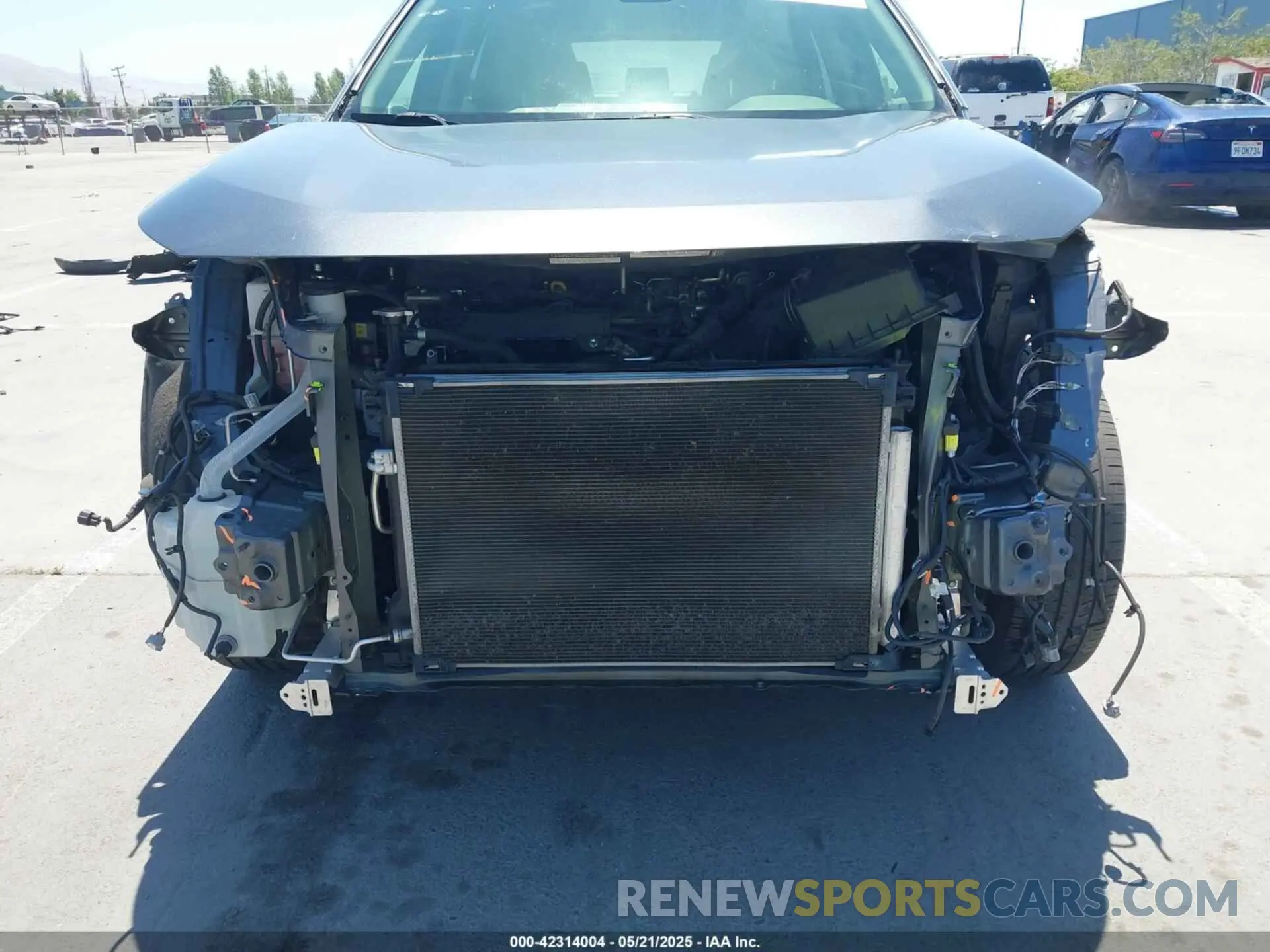 6 Photograph of a damaged car JTMP1RFV0KD510962 TOYOTA RAV4 2019