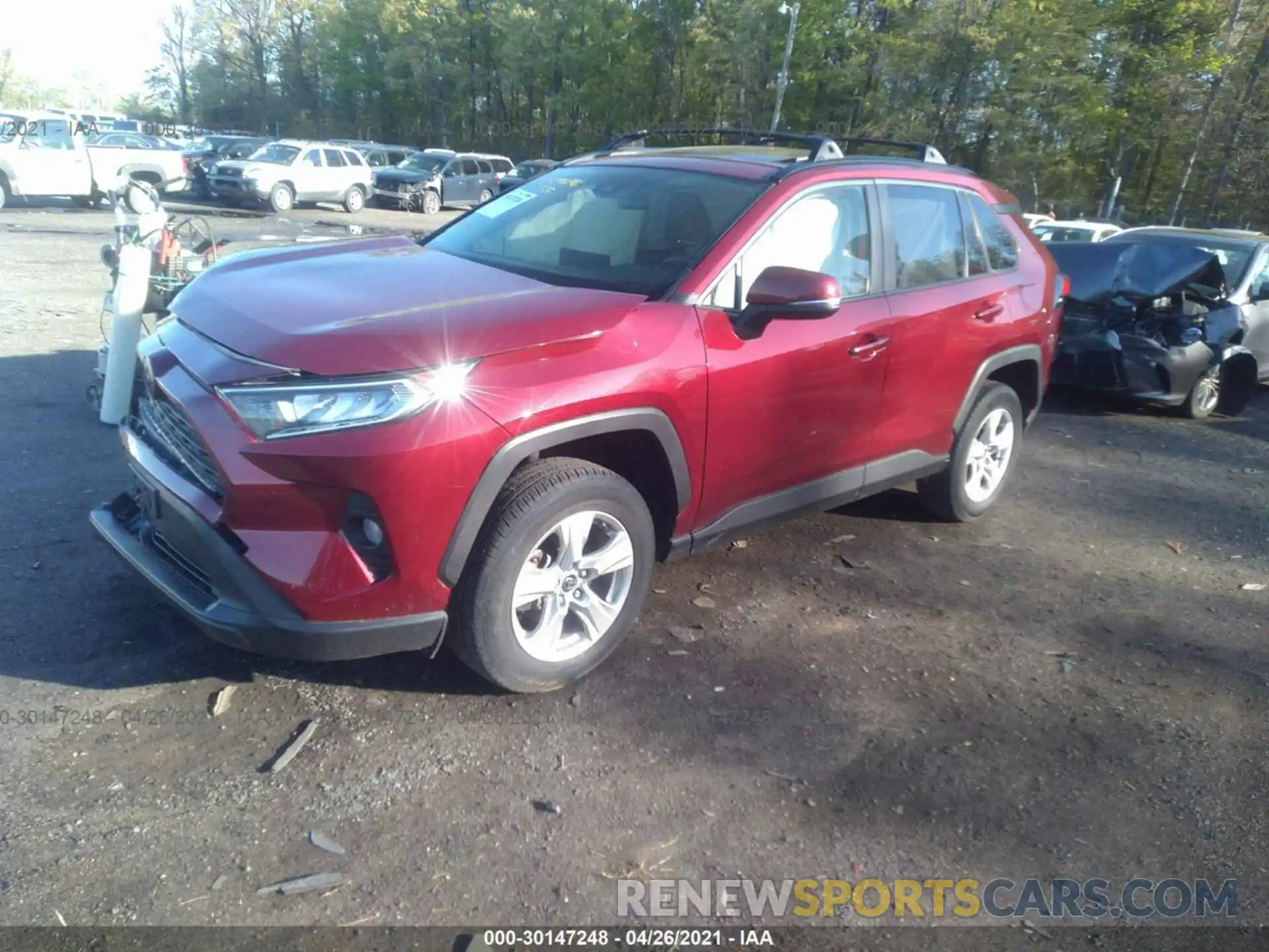 2 Photograph of a damaged car JTMP1RFV1KD004931 TOYOTA RAV4 2019