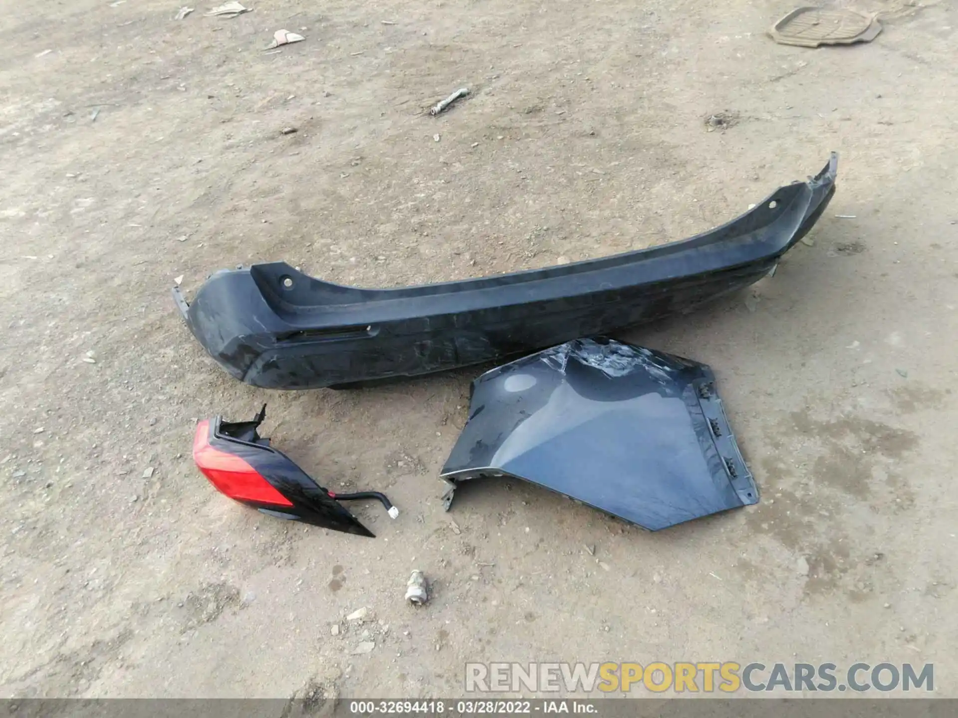 12 Photograph of a damaged car JTMP1RFV1KD009031 TOYOTA RAV4 2019