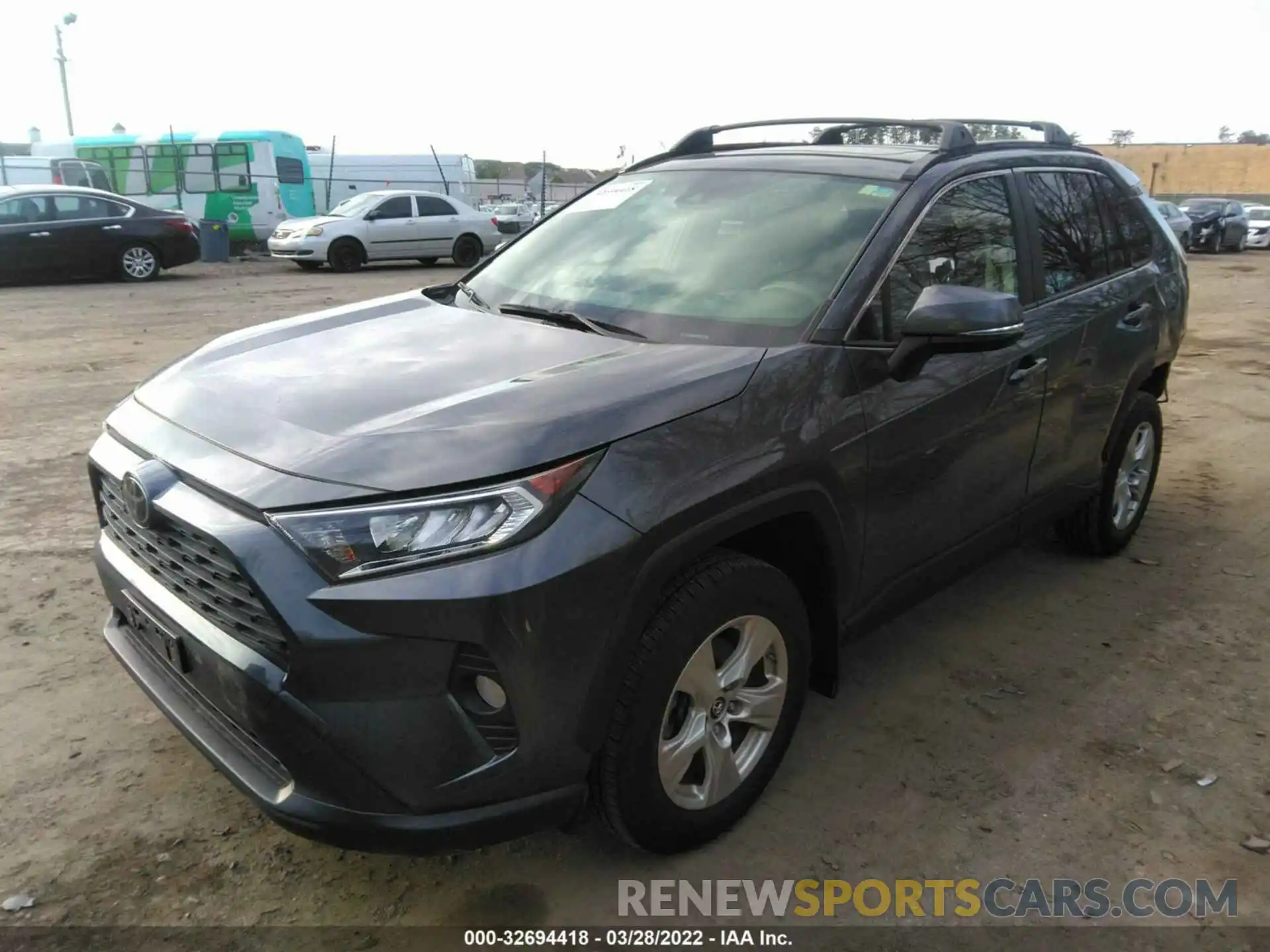 2 Photograph of a damaged car JTMP1RFV1KD009031 TOYOTA RAV4 2019