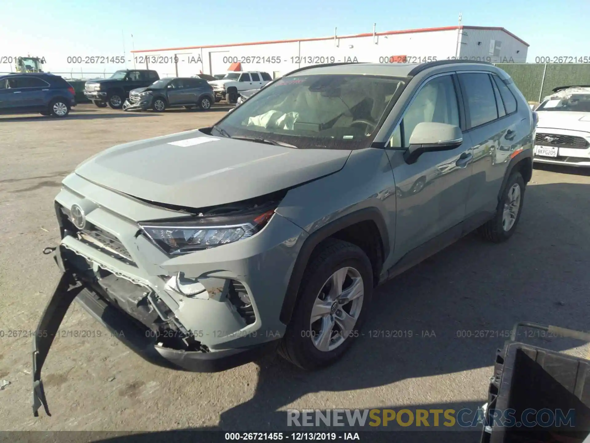 2 Photograph of a damaged car JTMP1RFV1KD011815 TOYOTA RAV4 2019