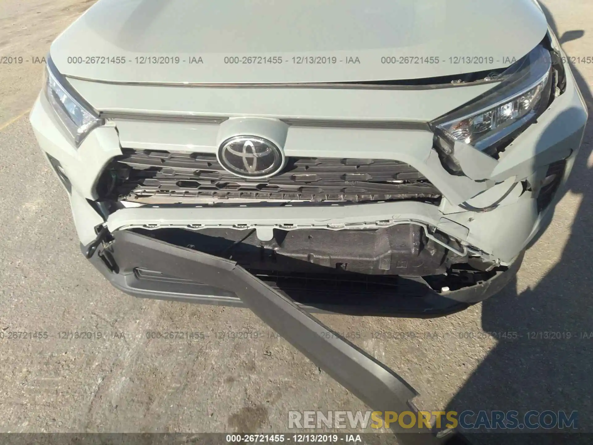 6 Photograph of a damaged car JTMP1RFV1KD011815 TOYOTA RAV4 2019