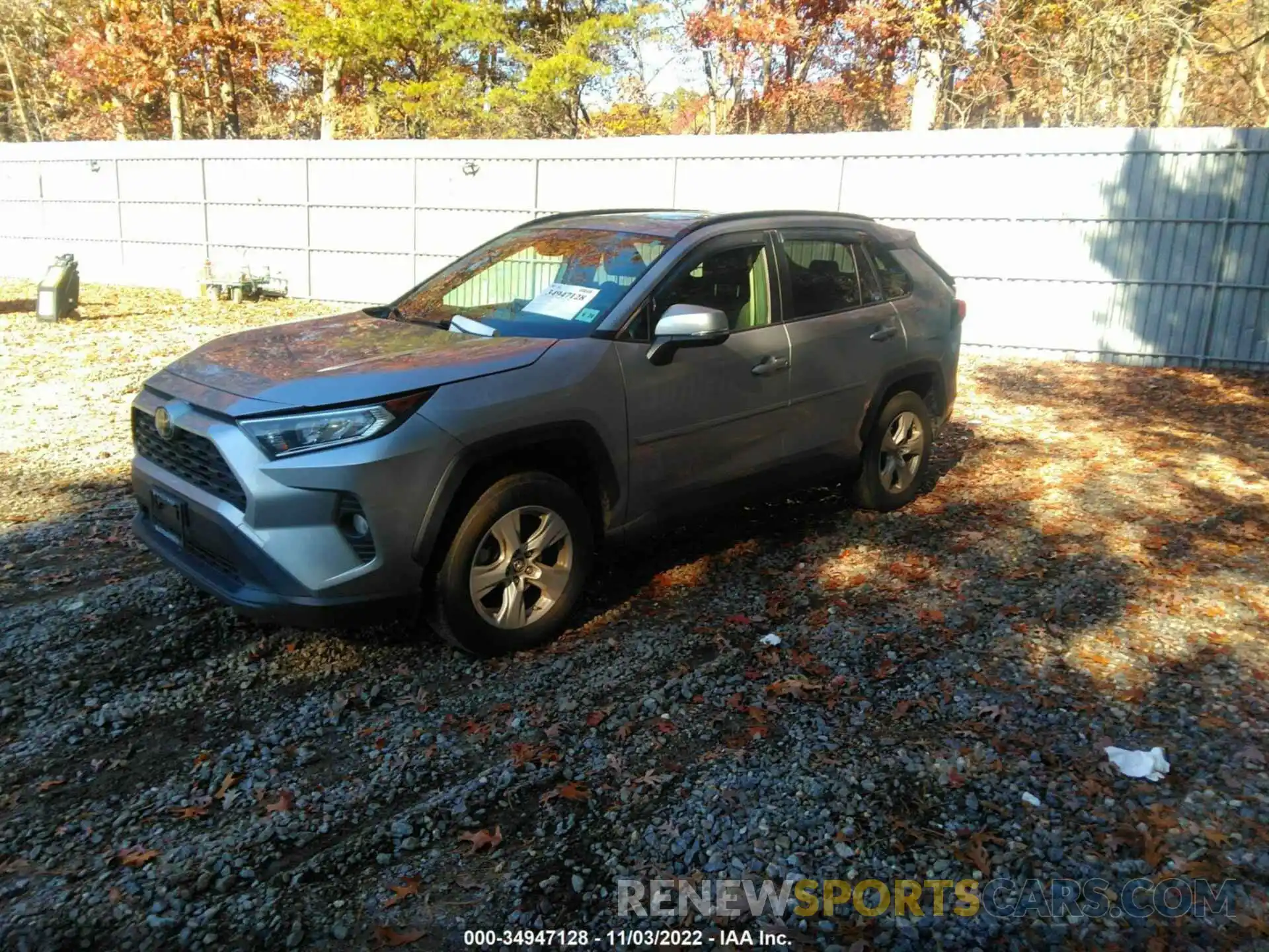 2 Photograph of a damaged car JTMP1RFV1KD023141 TOYOTA RAV4 2019