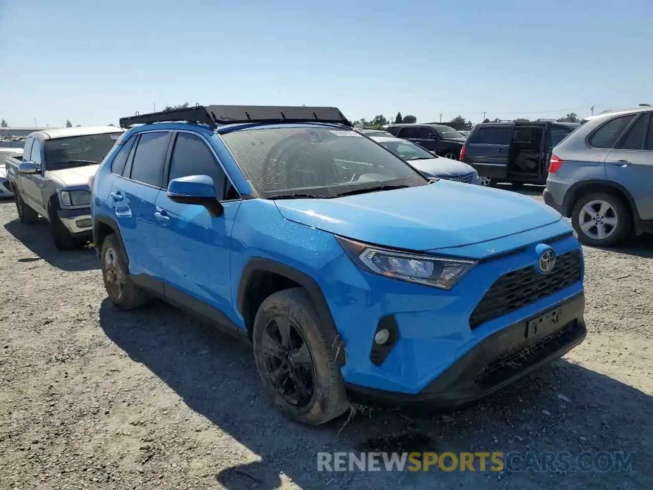 1 Photograph of a damaged car JTMP1RFV1KD024869 TOYOTA RAV4 2019