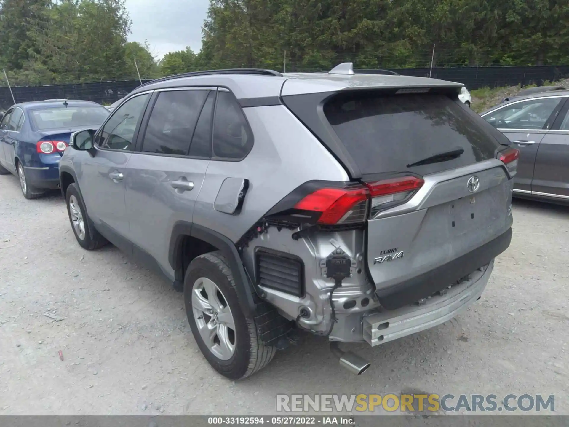 3 Photograph of a damaged car JTMP1RFV1KD027335 TOYOTA RAV4 2019