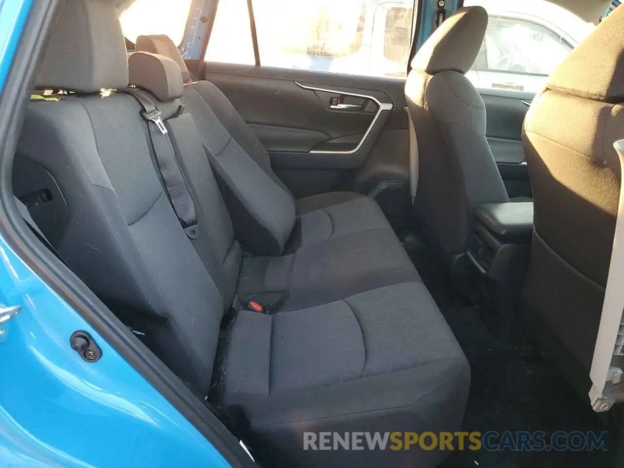 11 Photograph of a damaged car JTMP1RFV1KD506287 TOYOTA RAV4 2019