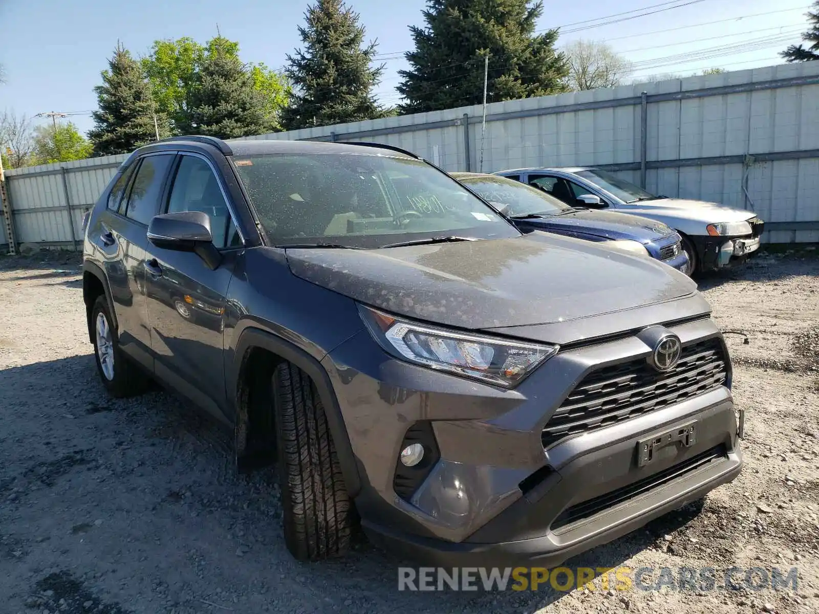 1 Photograph of a damaged car JTMP1RFV1KD513045 TOYOTA RAV4 2019