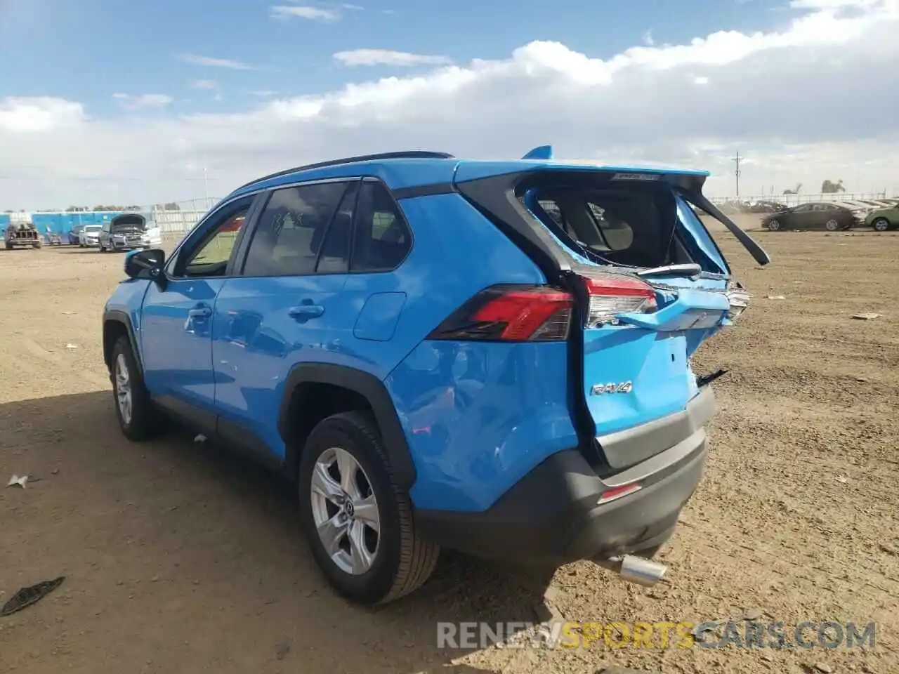 3 Photograph of a damaged car JTMP1RFV1KJ020547 TOYOTA RAV4 2019