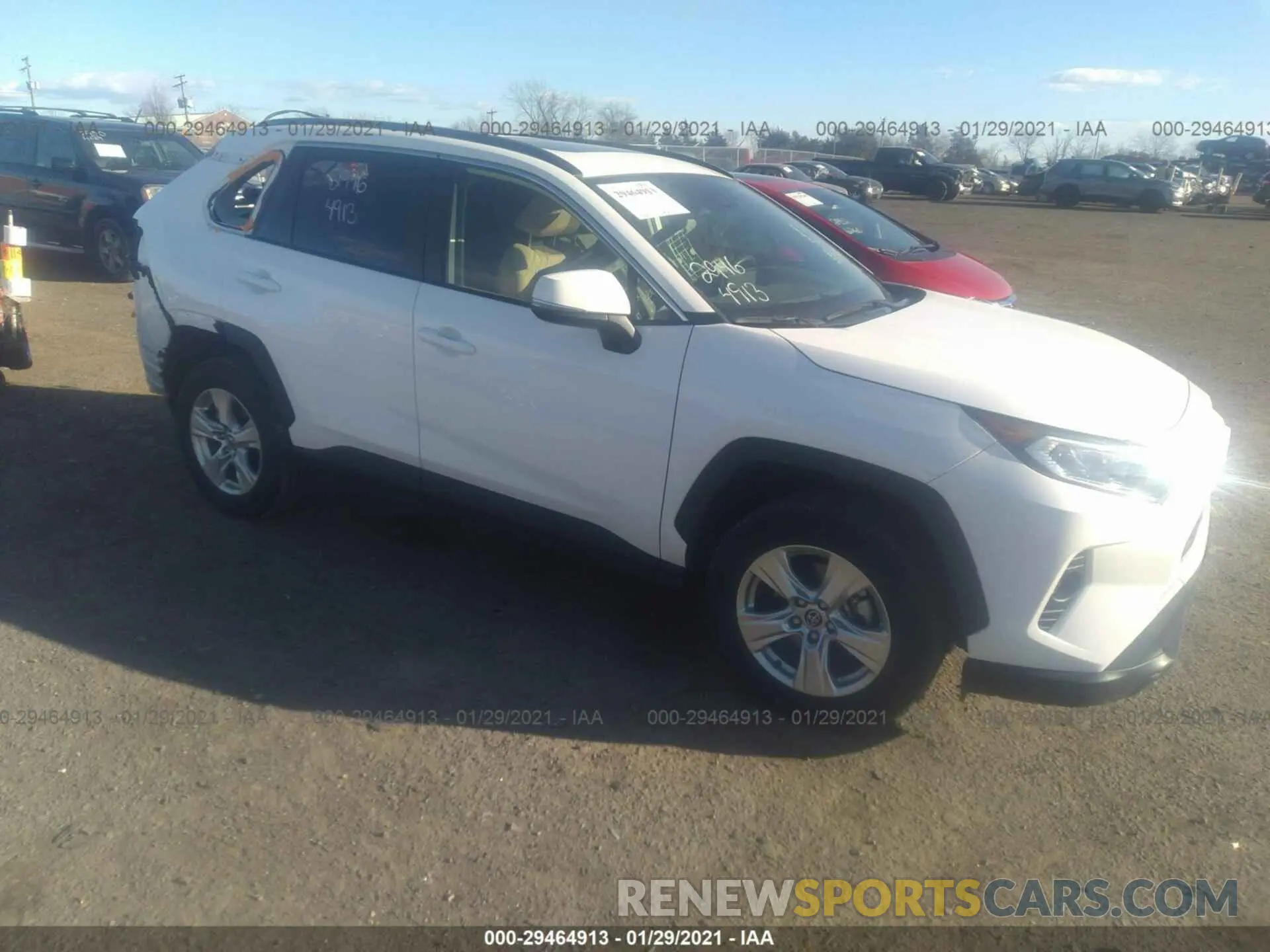 1 Photograph of a damaged car JTMP1RFV2KD016585 TOYOTA RAV4 2019