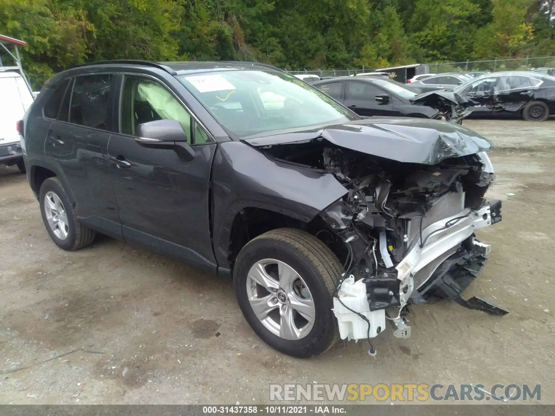 1 Photograph of a damaged car JTMP1RFV2KD037100 TOYOTA RAV4 2019