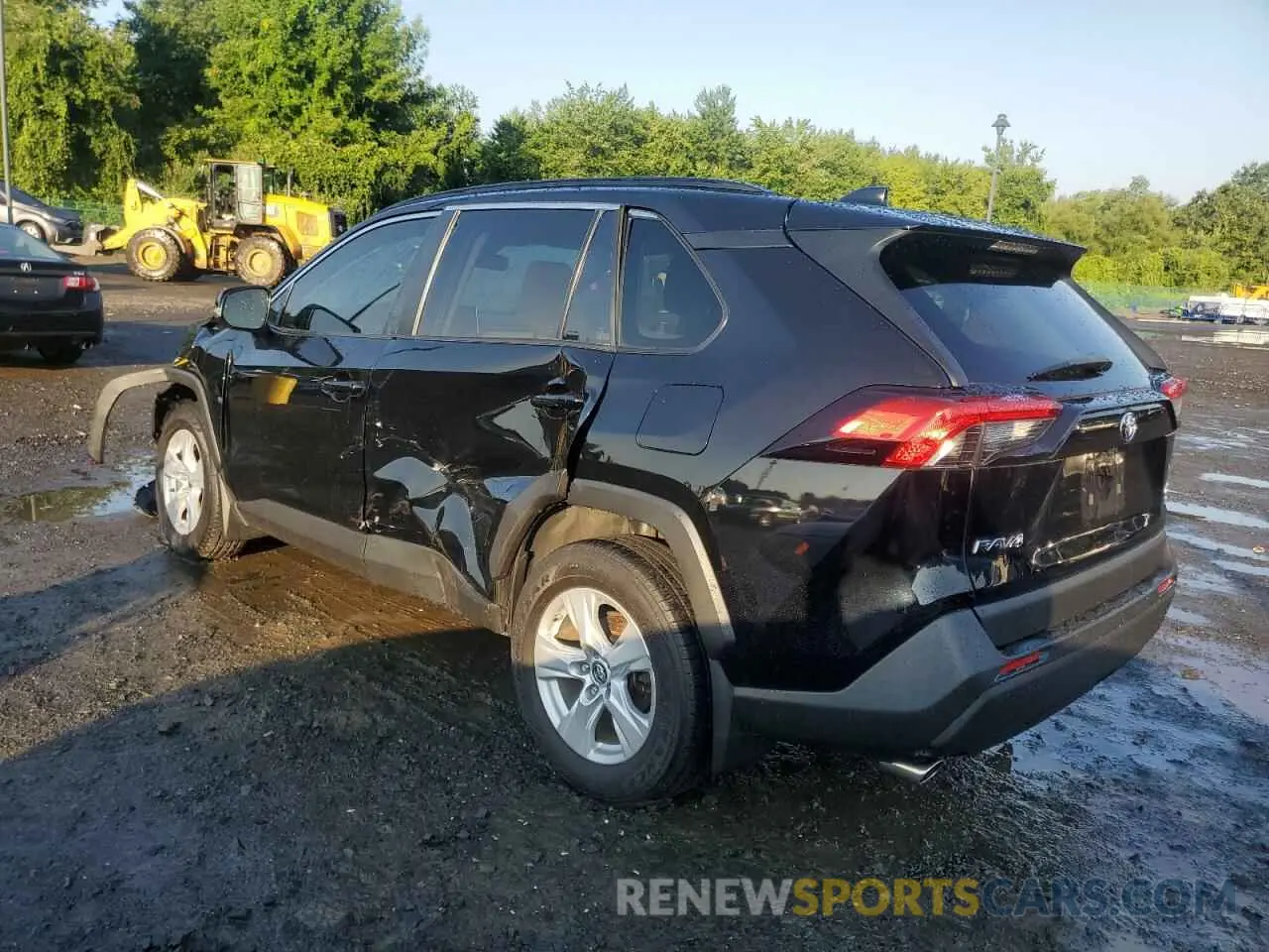 2 Photograph of a damaged car JTMP1RFV2KD037713 TOYOTA RAV4 2019