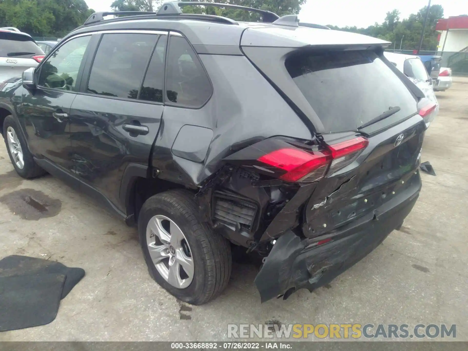 3 Photograph of a damaged car JTMP1RFV2KD040305 TOYOTA RAV4 2019