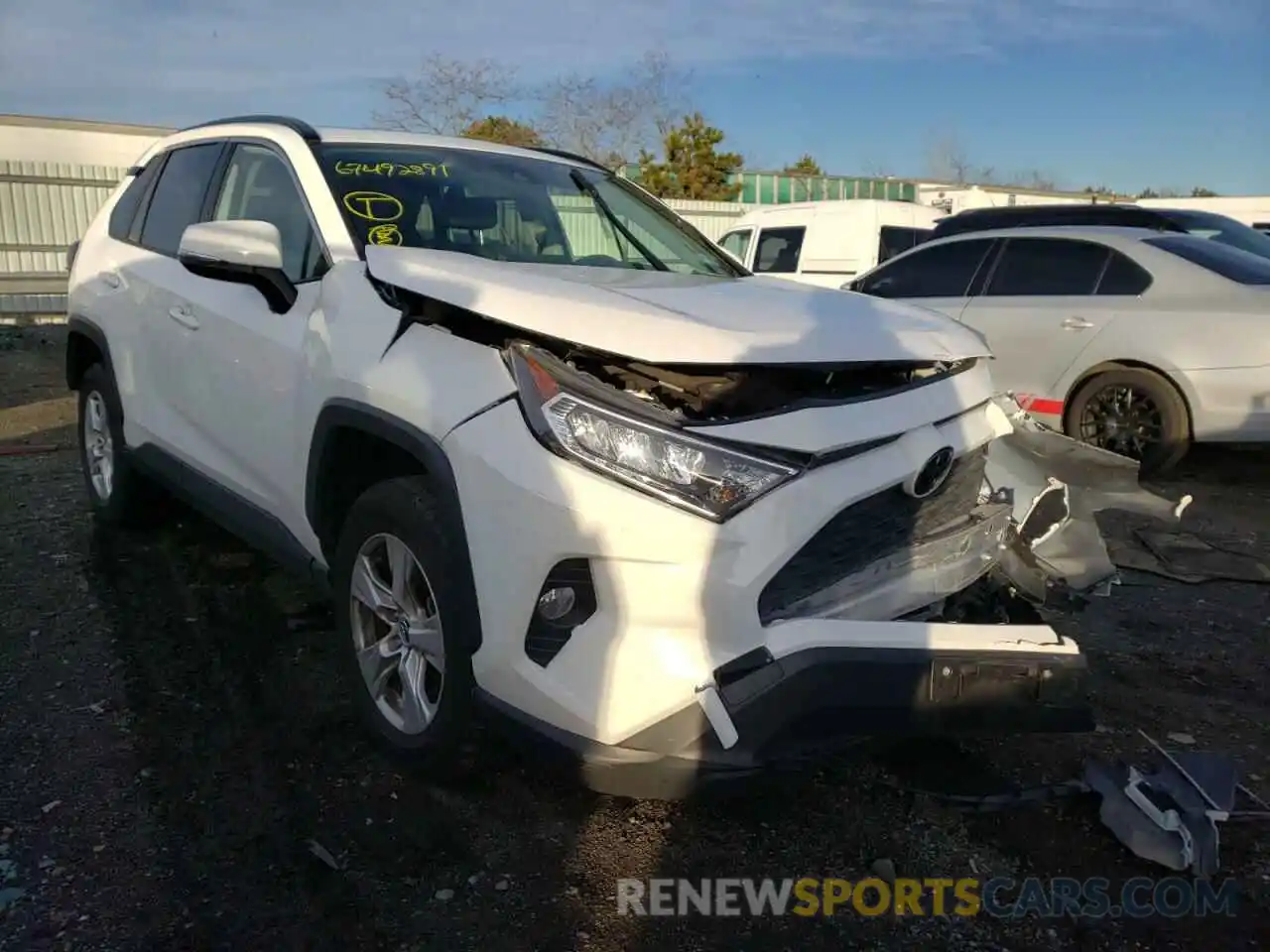 1 Photograph of a damaged car JTMP1RFV2KJ012568 TOYOTA RAV4 2019