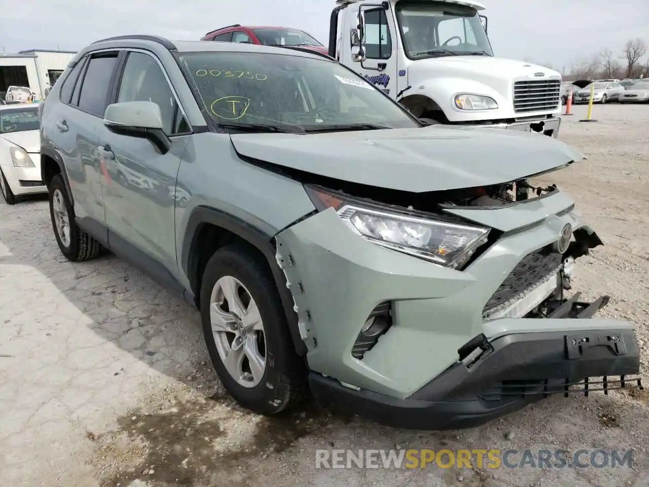 1 Photograph of a damaged car JTMP1RFV3KD003750 TOYOTA RAV4 2019