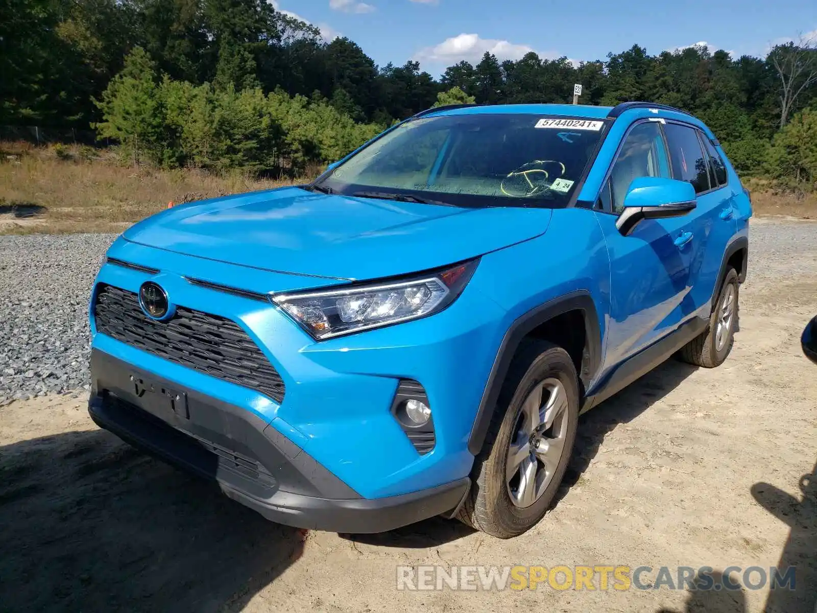 2 Photograph of a damaged car JTMP1RFV3KD022945 TOYOTA RAV4 2019