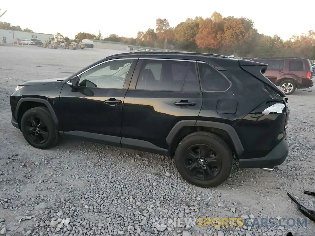2 Photograph of a damaged car JTMP1RFV3KD501303 TOYOTA RAV4 2019