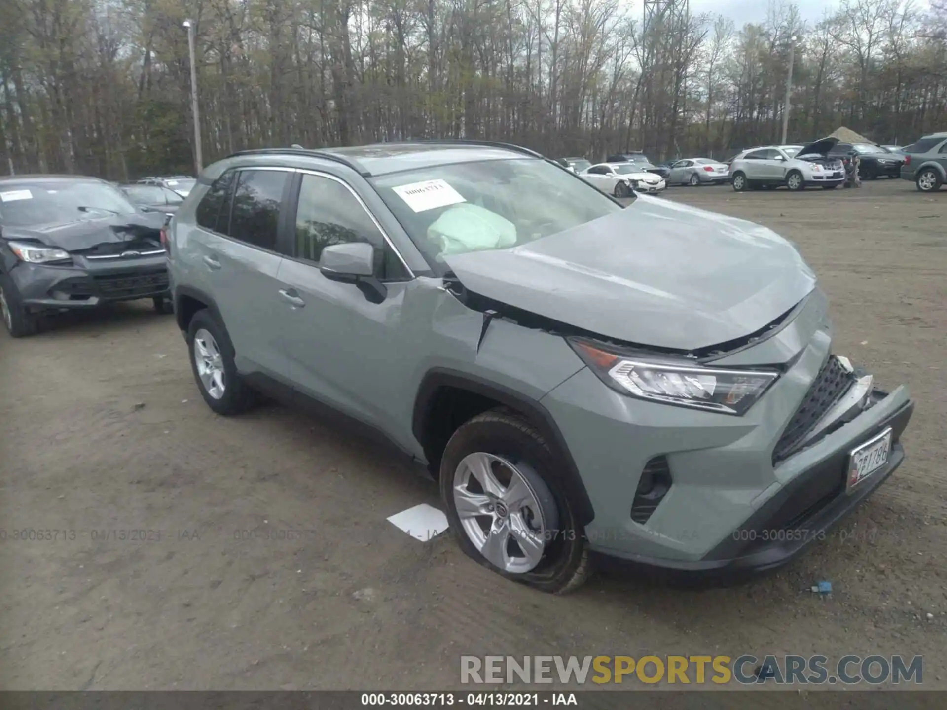 1 Photograph of a damaged car JTMP1RFV3KD523334 TOYOTA RAV4 2019