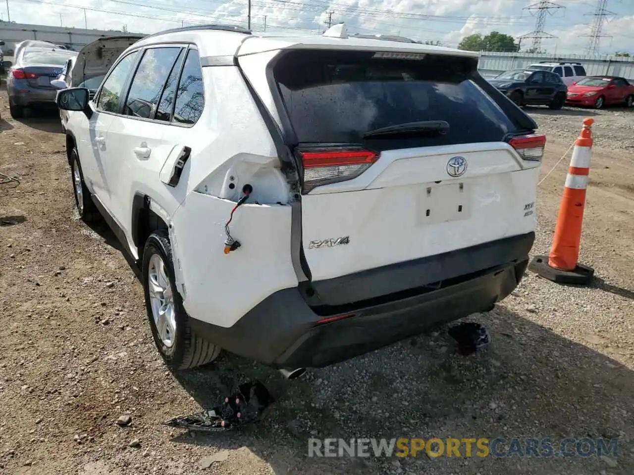 9 Photograph of a damaged car JTMP1RFV3KD524144 TOYOTA RAV4 2019