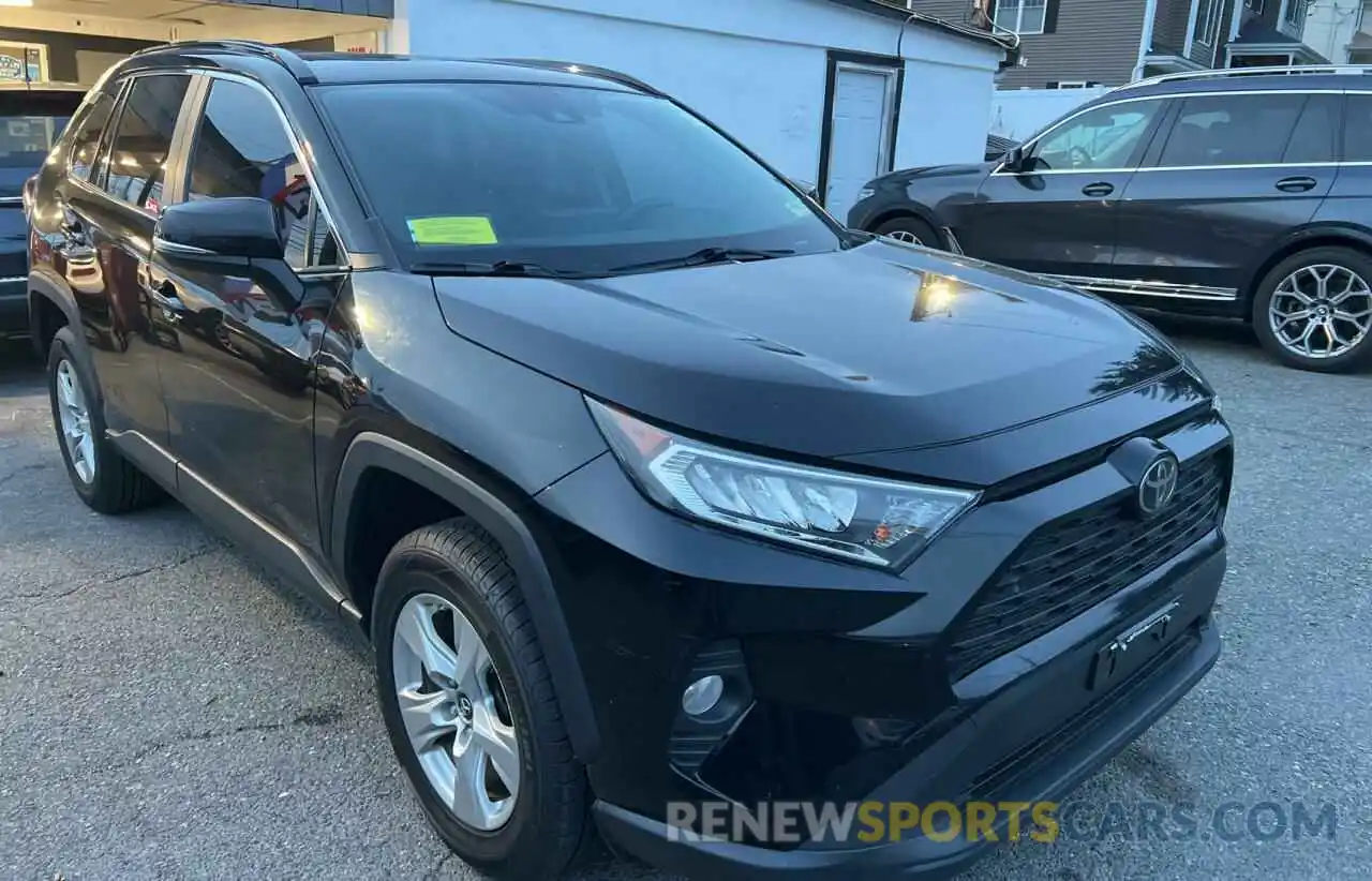 1 Photograph of a damaged car JTMP1RFV4KD005569 TOYOTA RAV4 2019