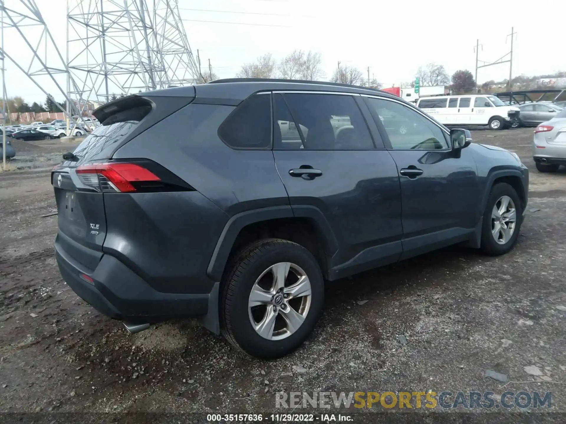 4 Photograph of a damaged car JTMP1RFV4KD008469 TOYOTA RAV4 2019