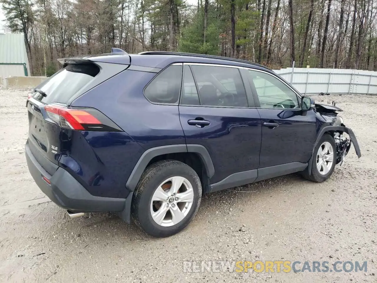 3 Photograph of a damaged car JTMP1RFV4KD032402 TOYOTA RAV4 2019