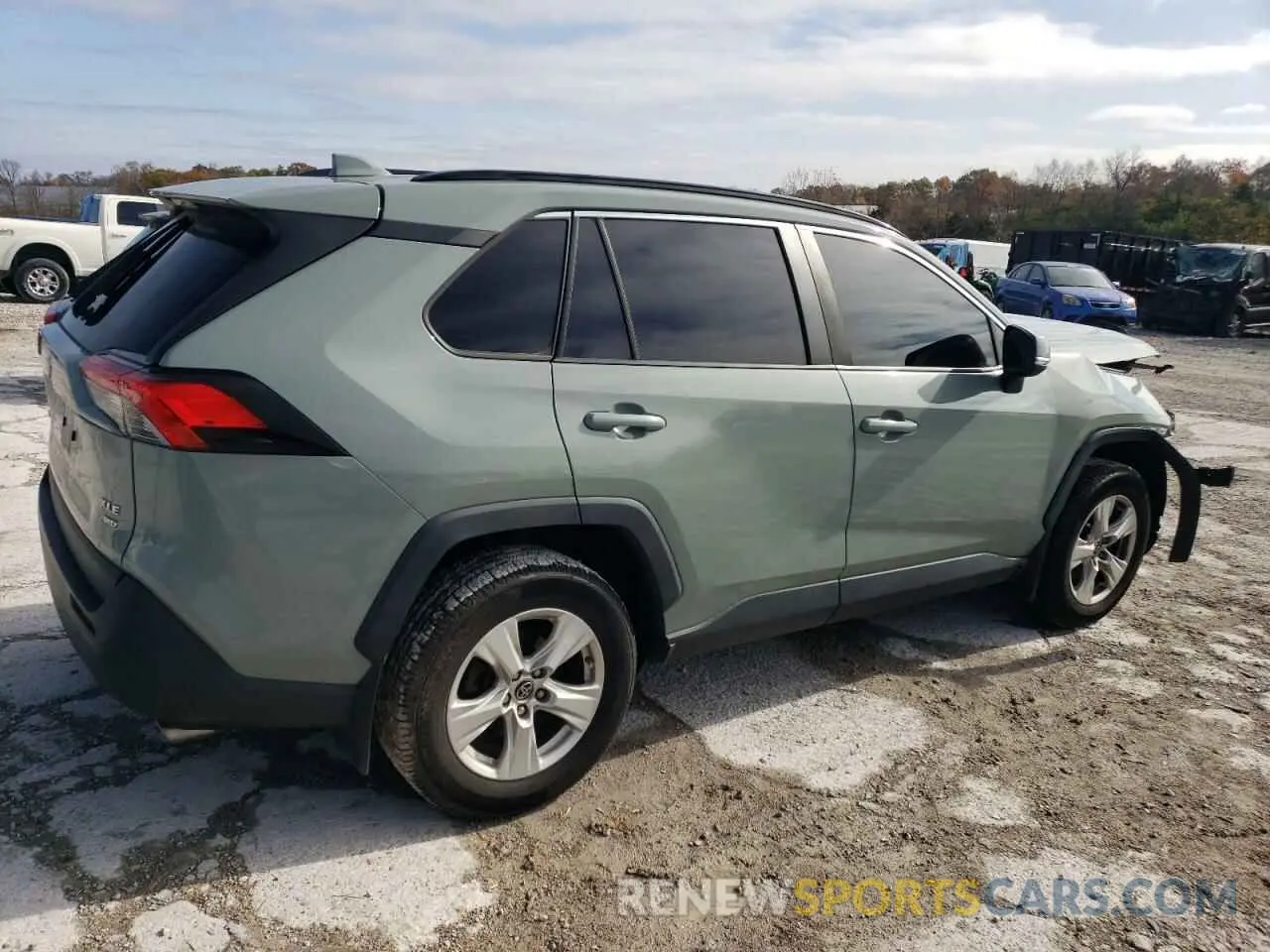 3 Photograph of a damaged car JTMP1RFV4KD038183 TOYOTA RAV4 2019