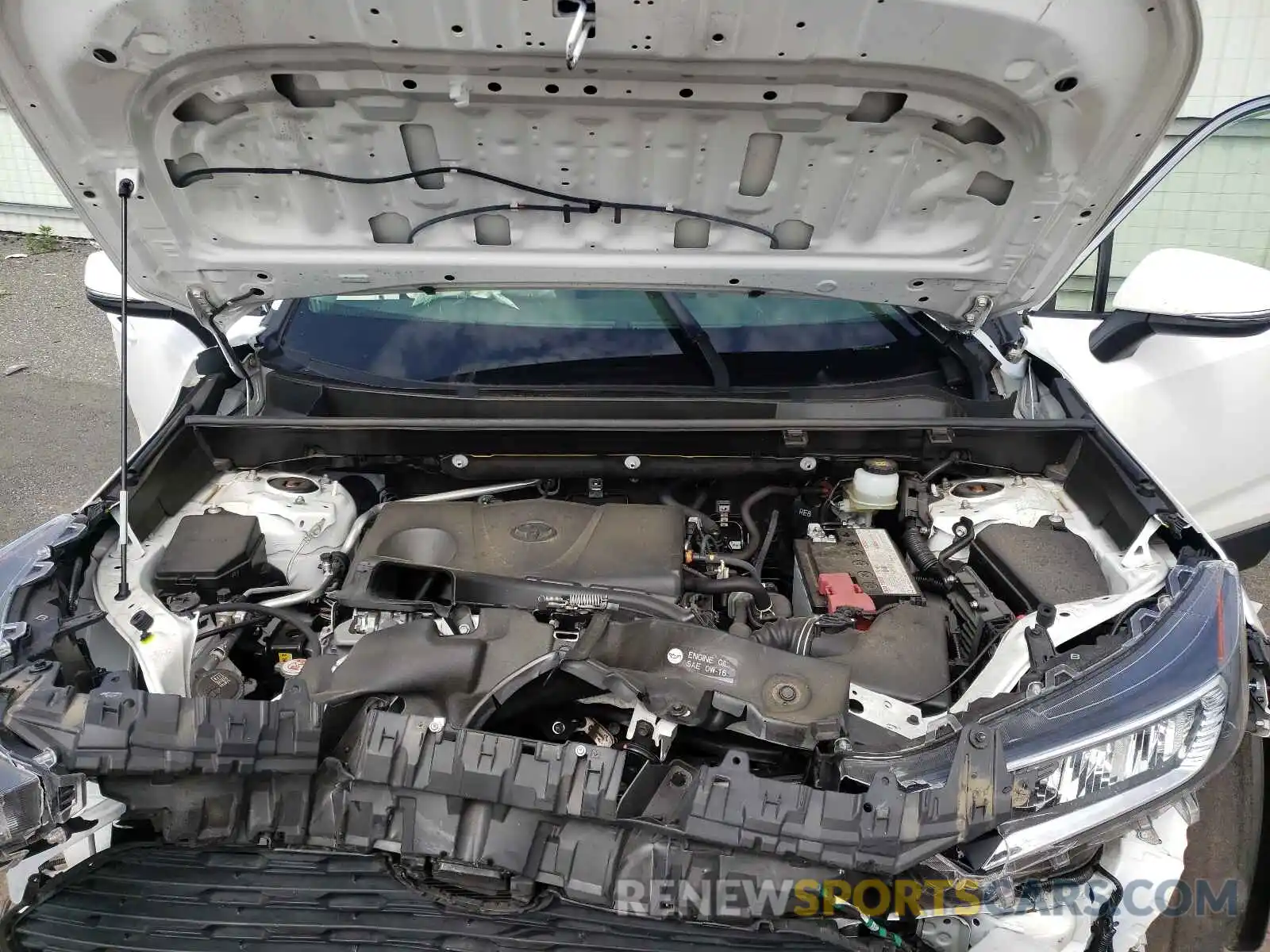 7 Photograph of a damaged car JTMP1RFV4KD041049 TOYOTA RAV4 2019