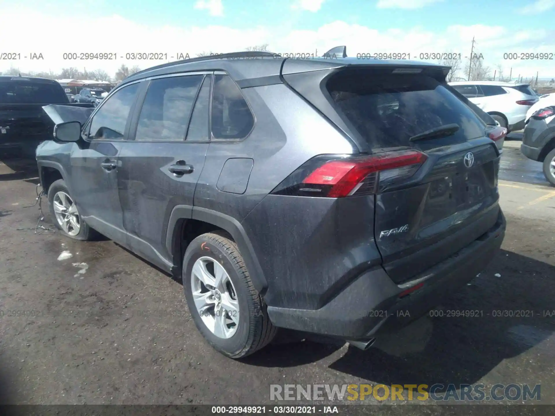 3 Photograph of a damaged car JTMP1RFV4KD506347 TOYOTA RAV4 2019