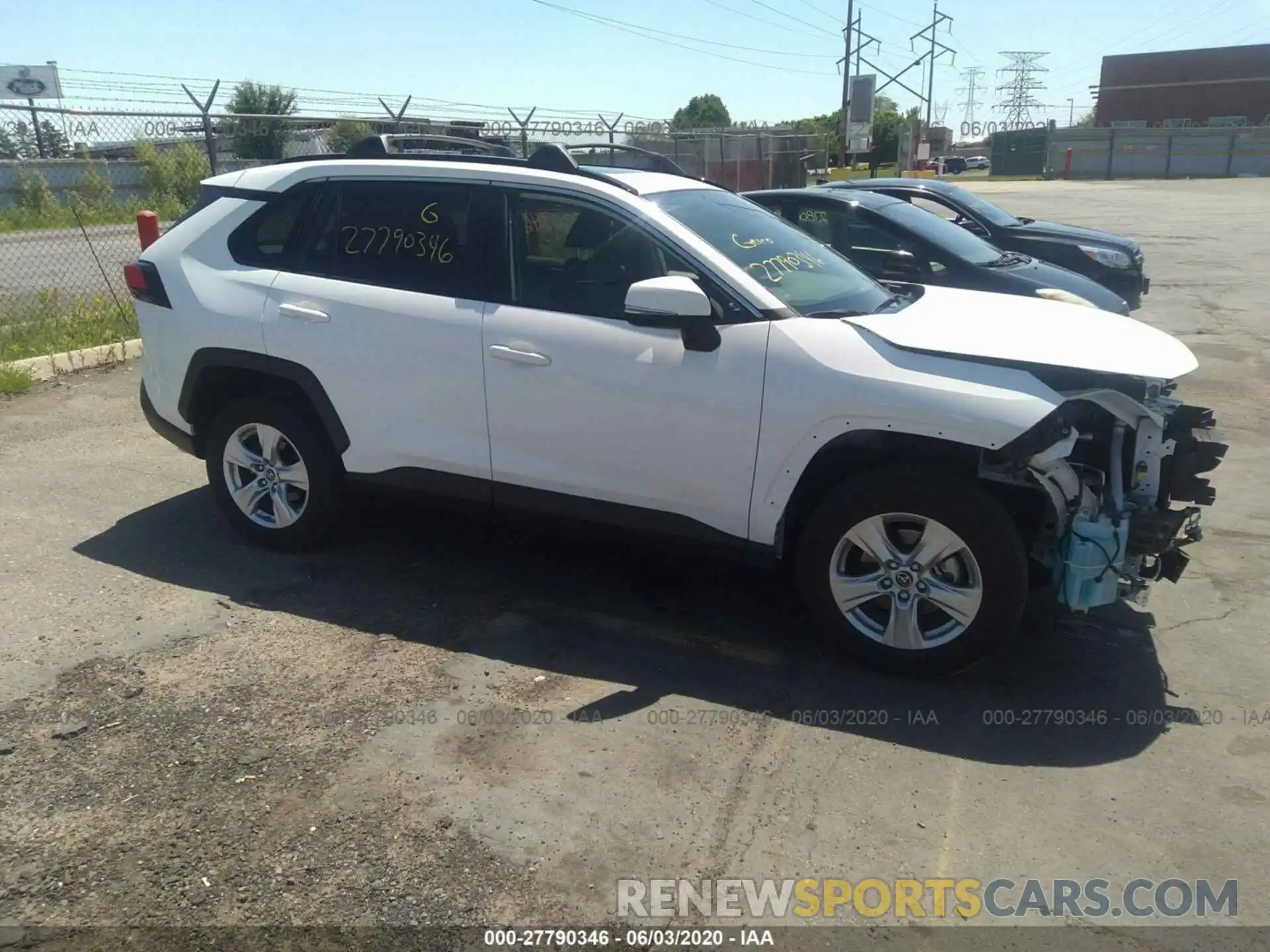 1 Photograph of a damaged car JTMP1RFV4KD512259 TOYOTA RAV4 2019