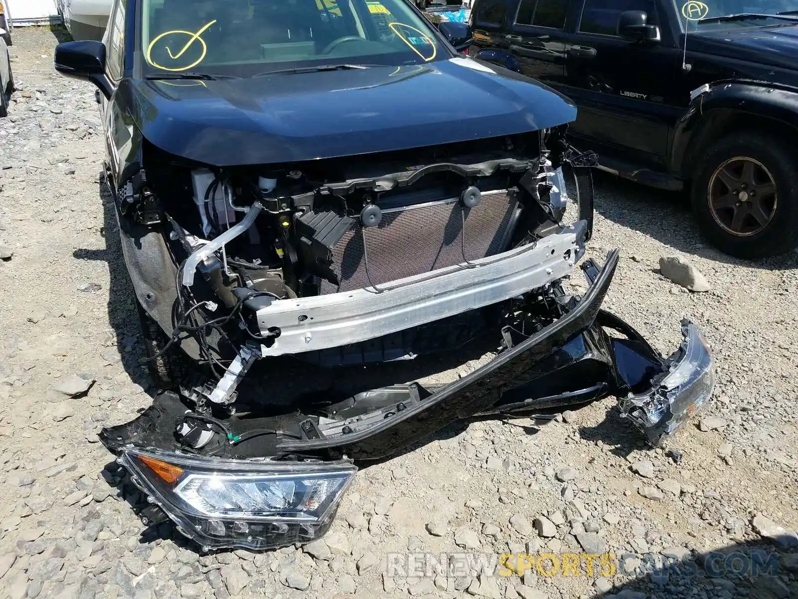 9 Photograph of a damaged car JTMP1RFV4KD515114 TOYOTA RAV4 2019