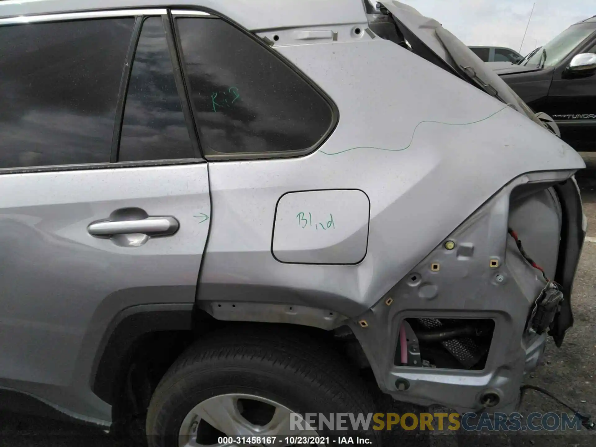 6 Photograph of a damaged car JTMP1RFV5KD004382 TOYOTA RAV4 2019