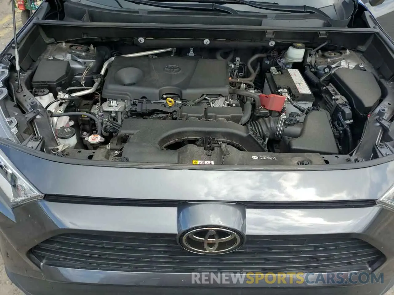 11 Photograph of a damaged car JTMP1RFV5KD044767 TOYOTA RAV4 2019