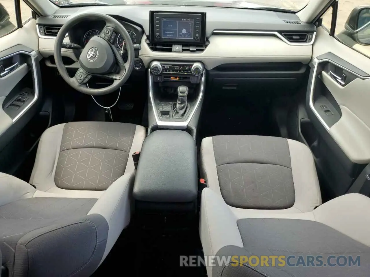 8 Photograph of a damaged car JTMP1RFV5KD044767 TOYOTA RAV4 2019
