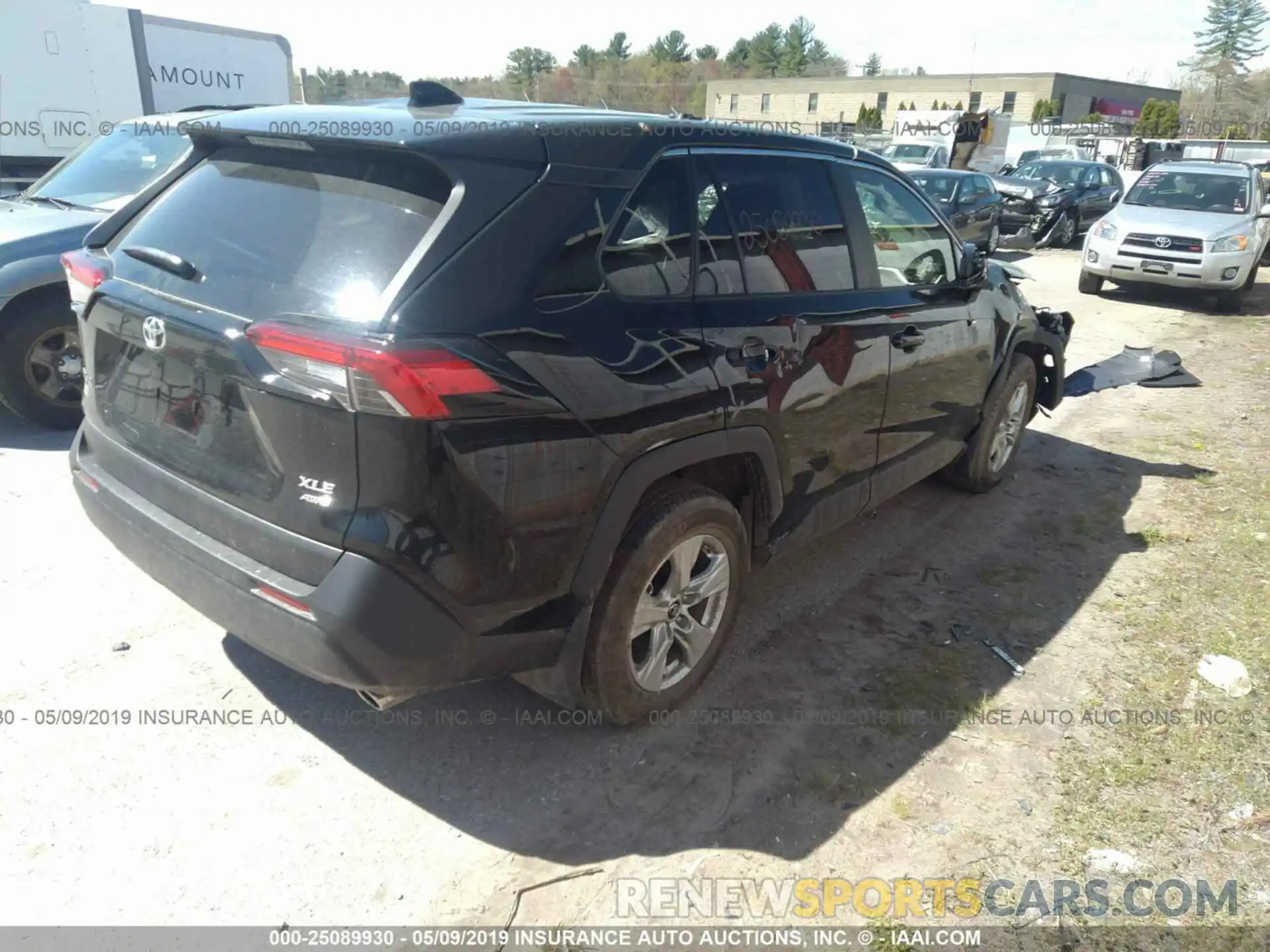 4 Photograph of a damaged car JTMP1RFV5KD507491 TOYOTA RAV4 2019