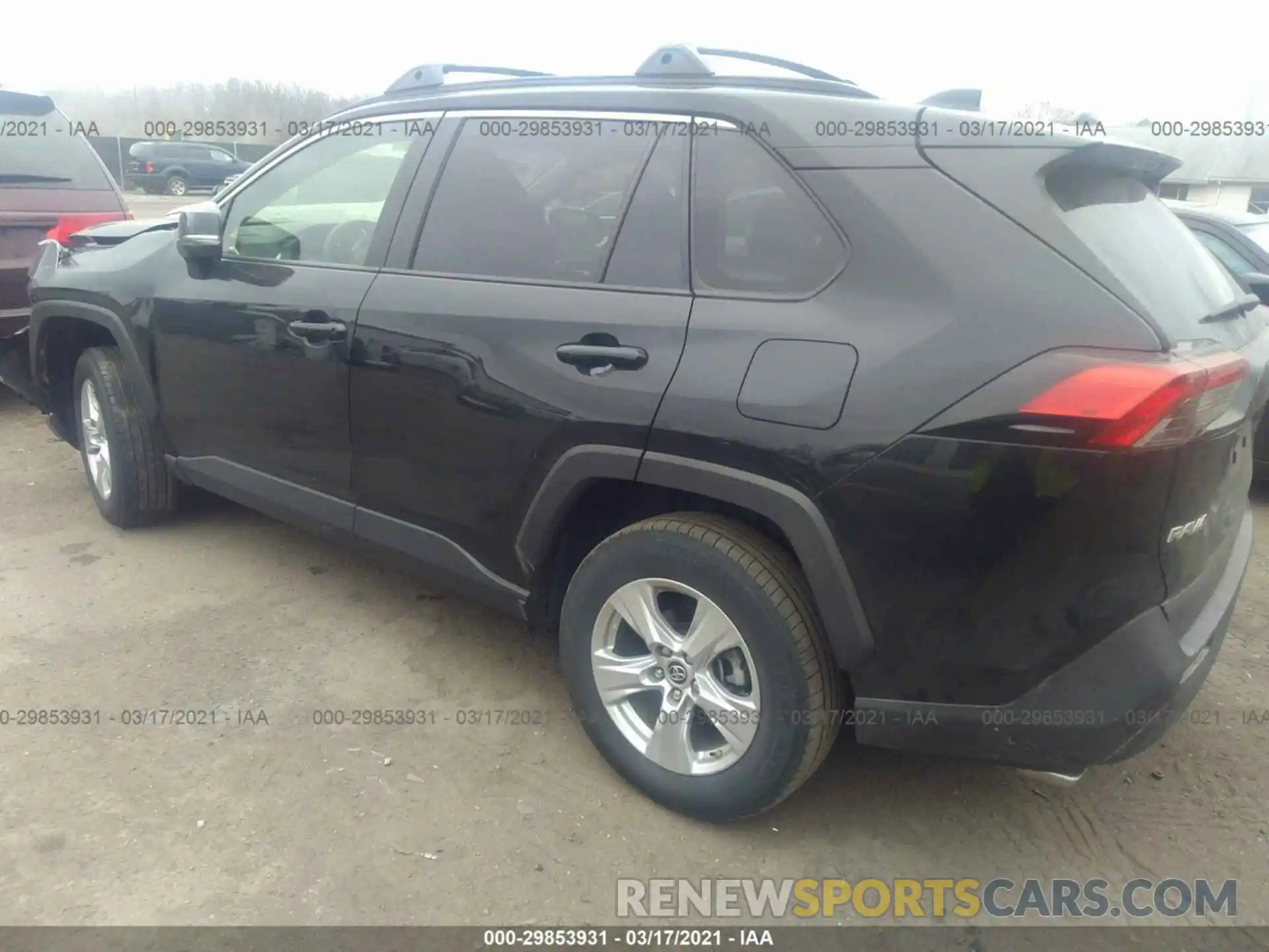 3 Photograph of a damaged car JTMP1RFV5KJ020034 TOYOTA RAV4 2019