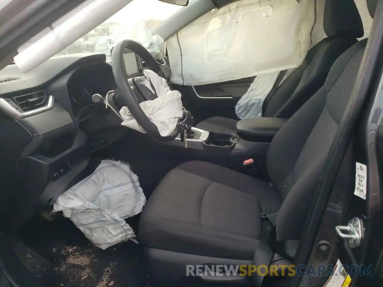 5 Photograph of a damaged car JTMP1RFV6KD003161 TOYOTA RAV4 2019