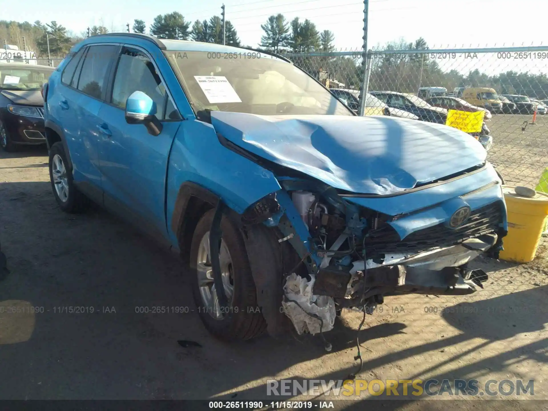 1 Photograph of a damaged car JTMP1RFV6KD012085 TOYOTA RAV4 2019