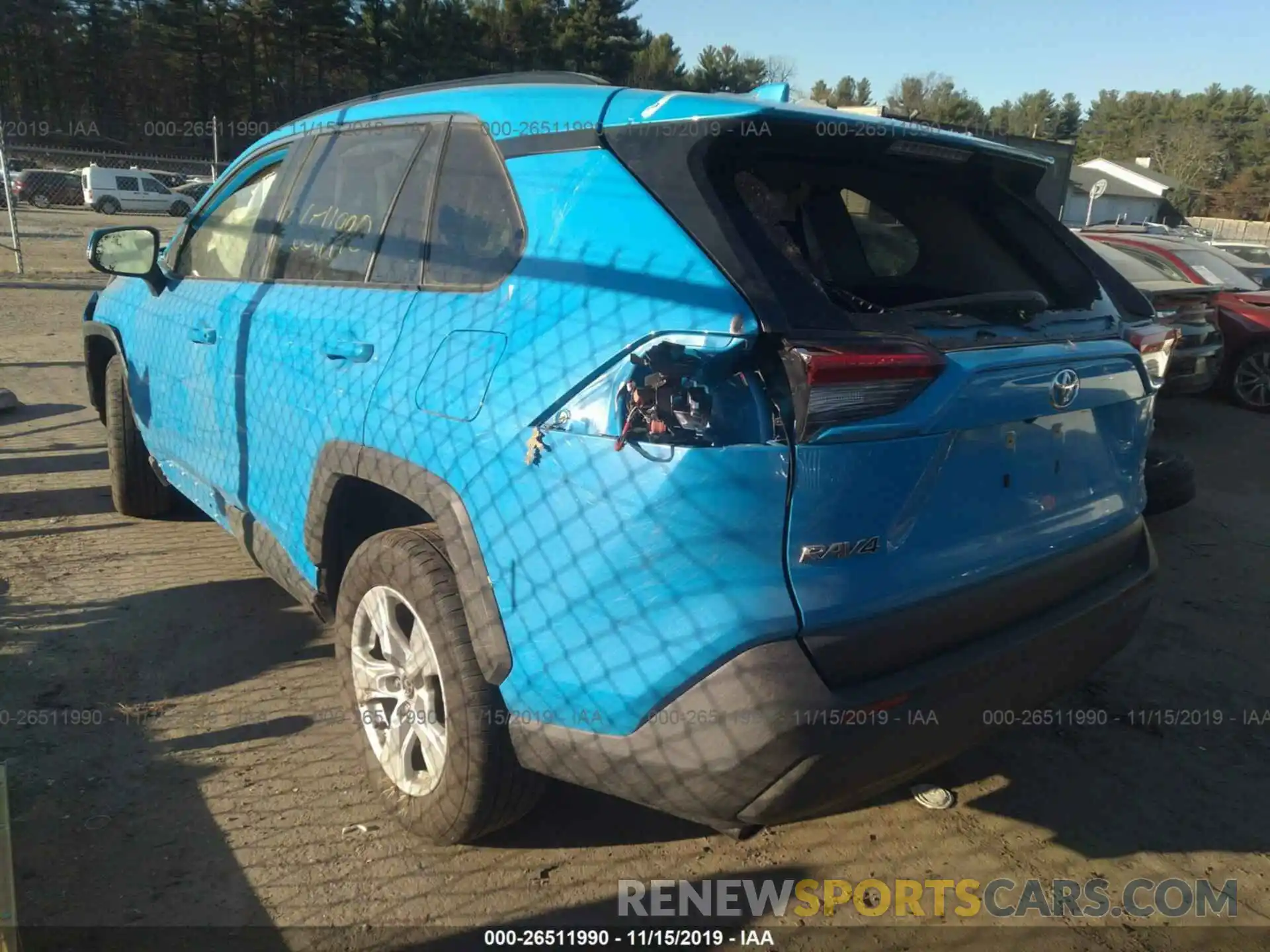 3 Photograph of a damaged car JTMP1RFV6KD012085 TOYOTA RAV4 2019