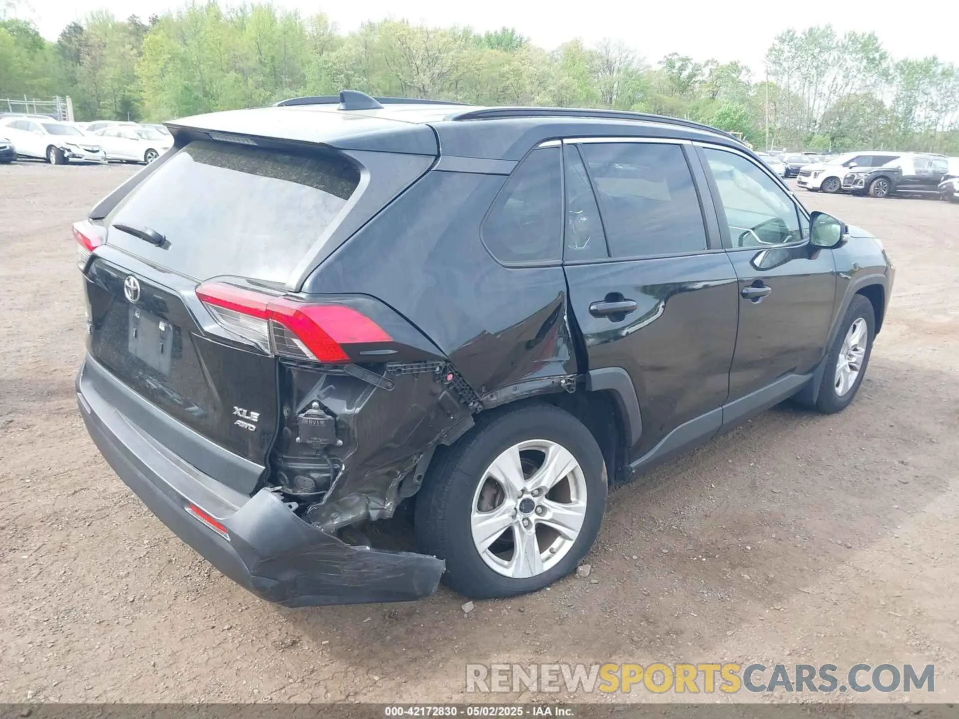 6 Photograph of a damaged car JTMP1RFV6KD500954 TOYOTA RAV4 2019