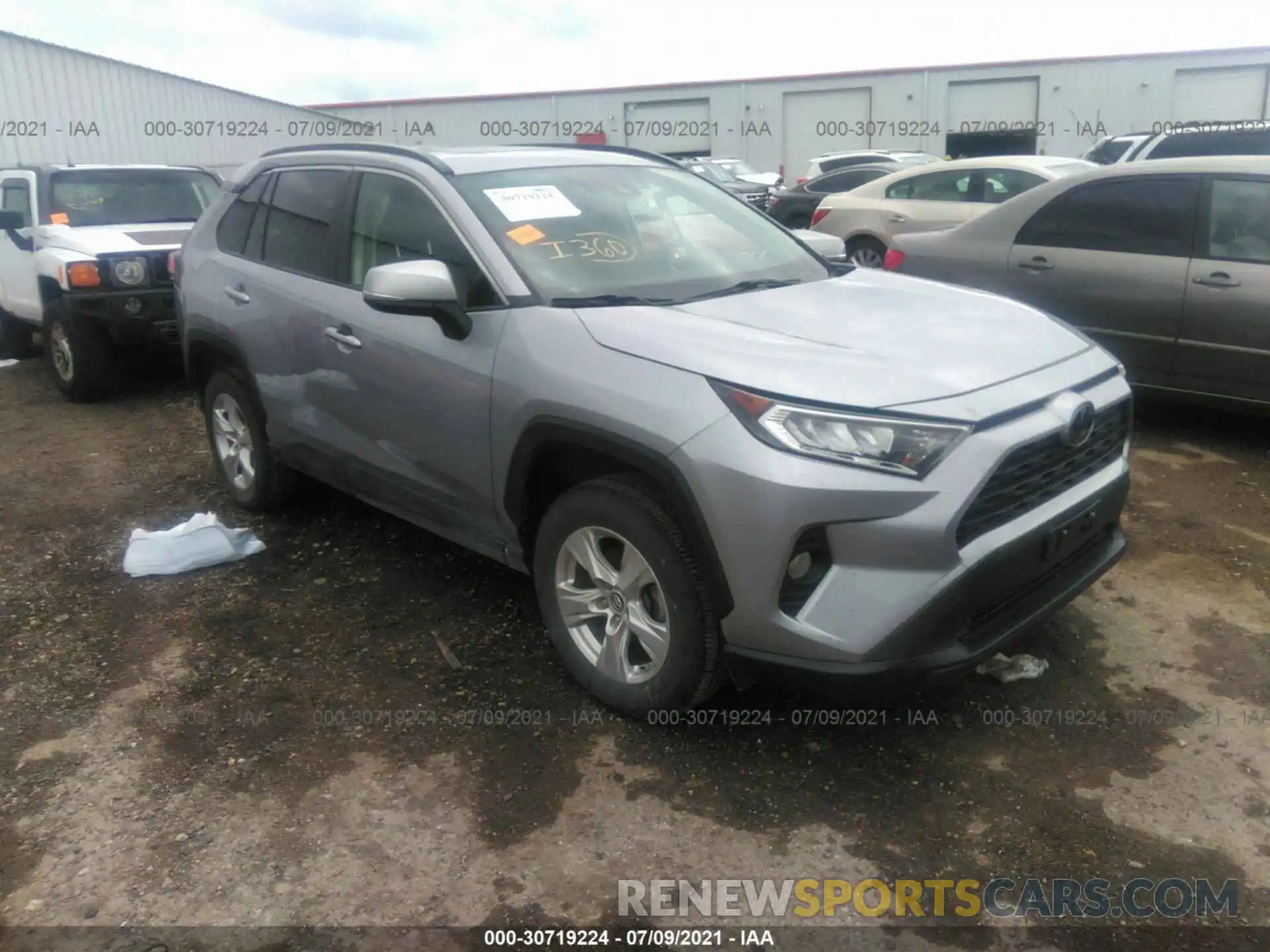 1 Photograph of a damaged car JTMP1RFV7KD007560 TOYOTA RAV4 2019