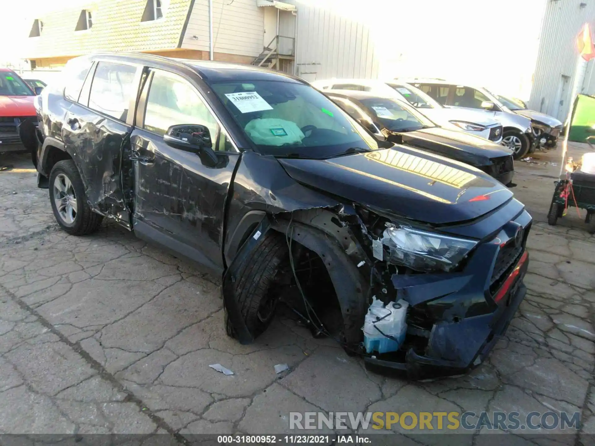 1 Photograph of a damaged car JTMP1RFV7KD007607 TOYOTA RAV4 2019