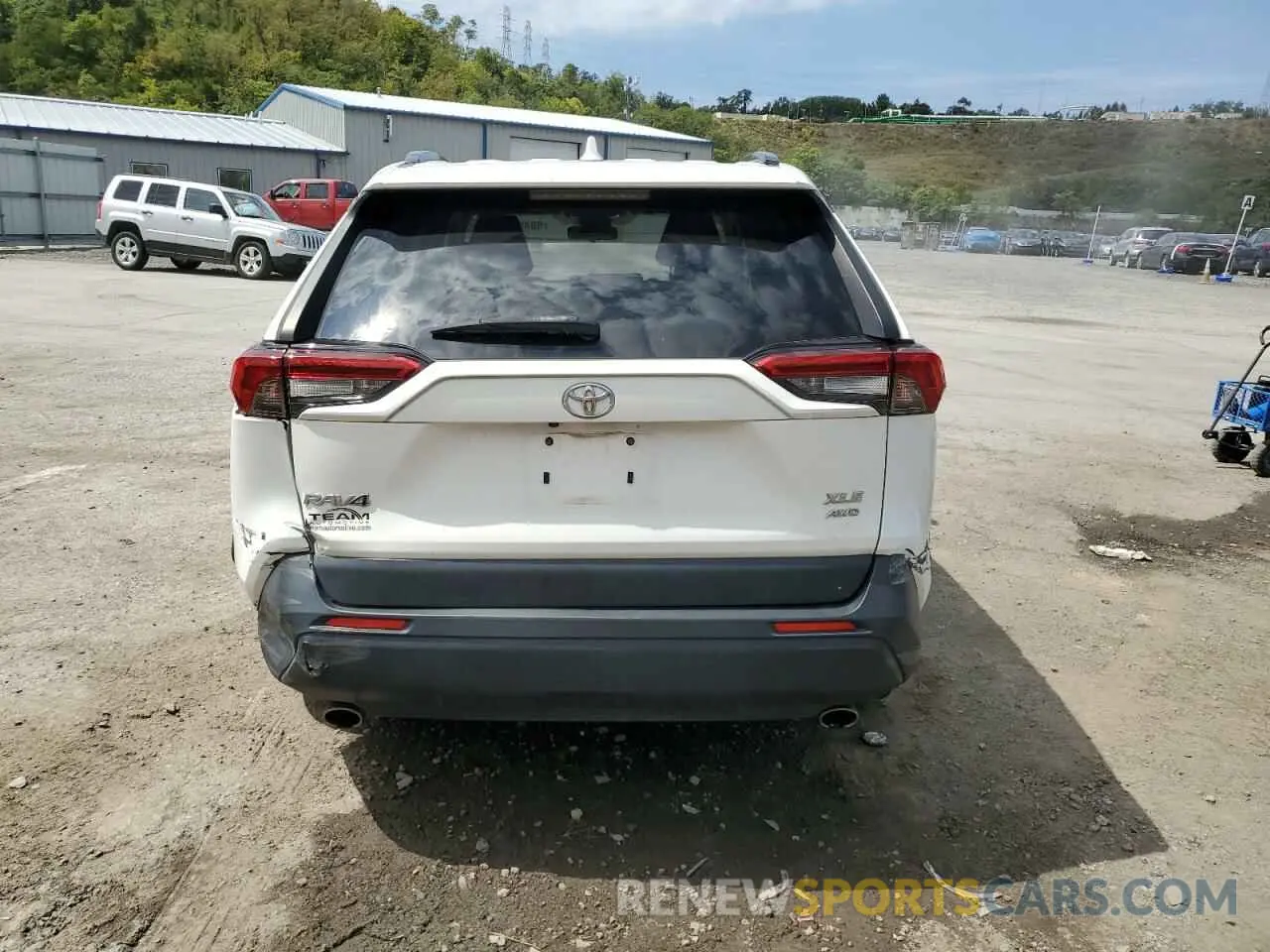 6 Photograph of a damaged car JTMP1RFV7KD028005 TOYOTA RAV4 2019