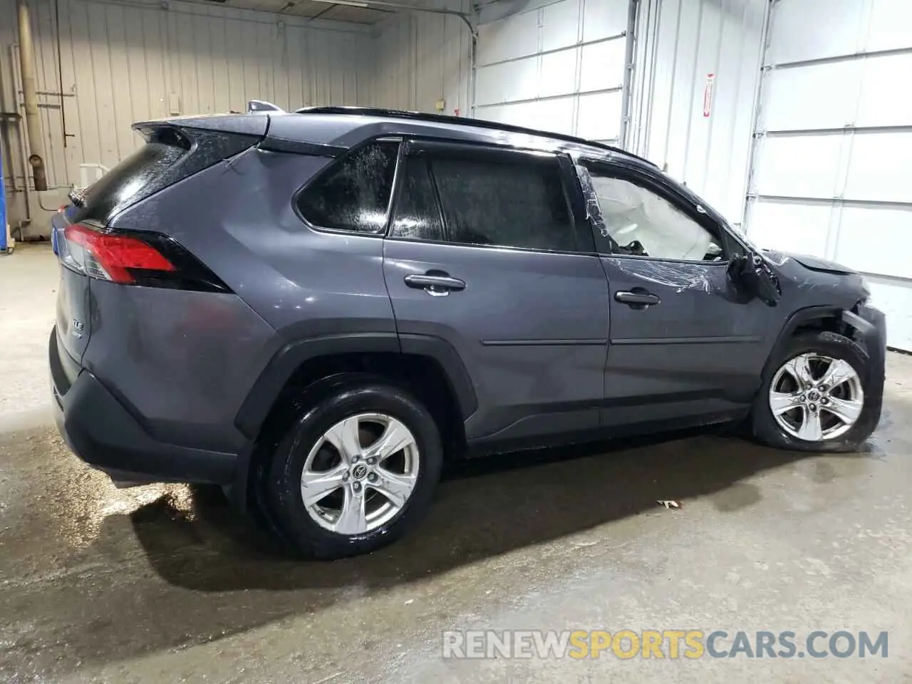 3 Photograph of a damaged car JTMP1RFV7KD028795 TOYOTA RAV4 2019