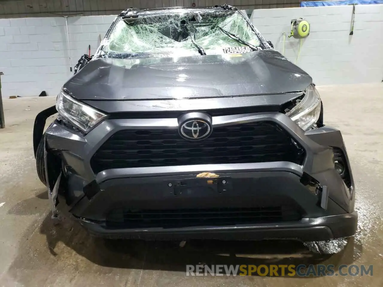 5 Photograph of a damaged car JTMP1RFV7KD028795 TOYOTA RAV4 2019