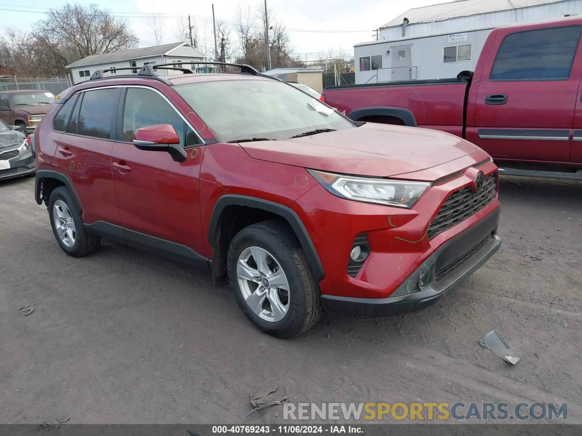 1 Photograph of a damaged car JTMP1RFV7KD506617 TOYOTA RAV4 2019