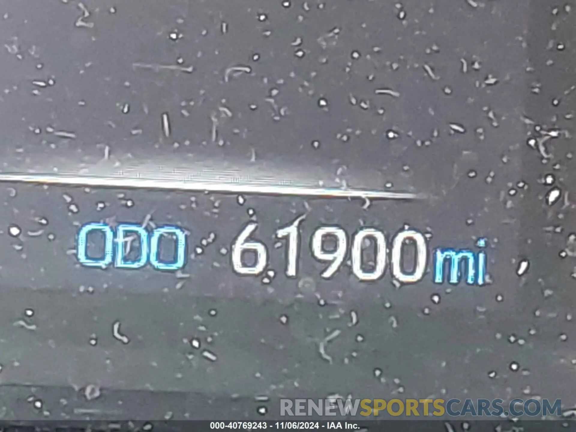 15 Photograph of a damaged car JTMP1RFV7KD506617 TOYOTA RAV4 2019