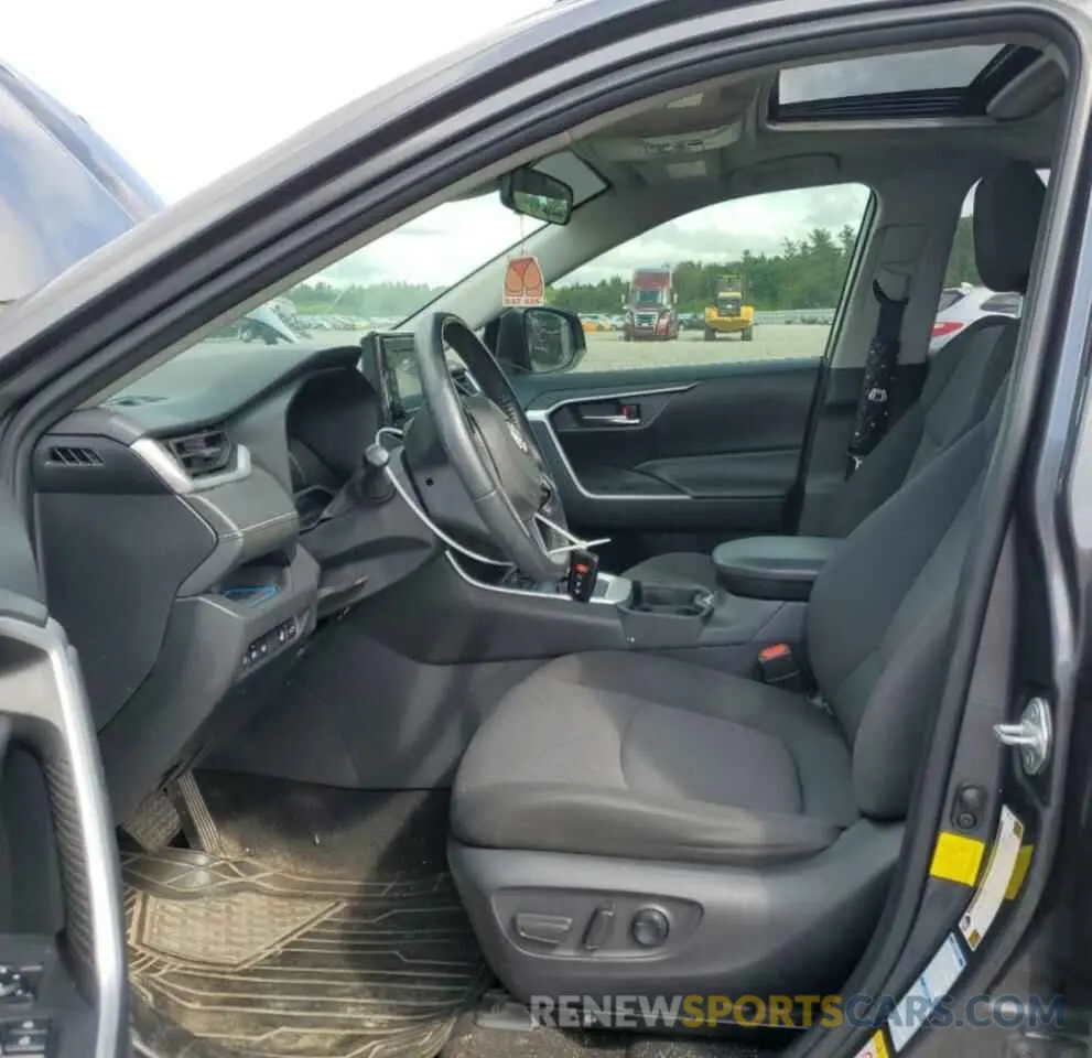 7 Photograph of a damaged car JTMP1RFV7KJ009276 TOYOTA RAV4 2019