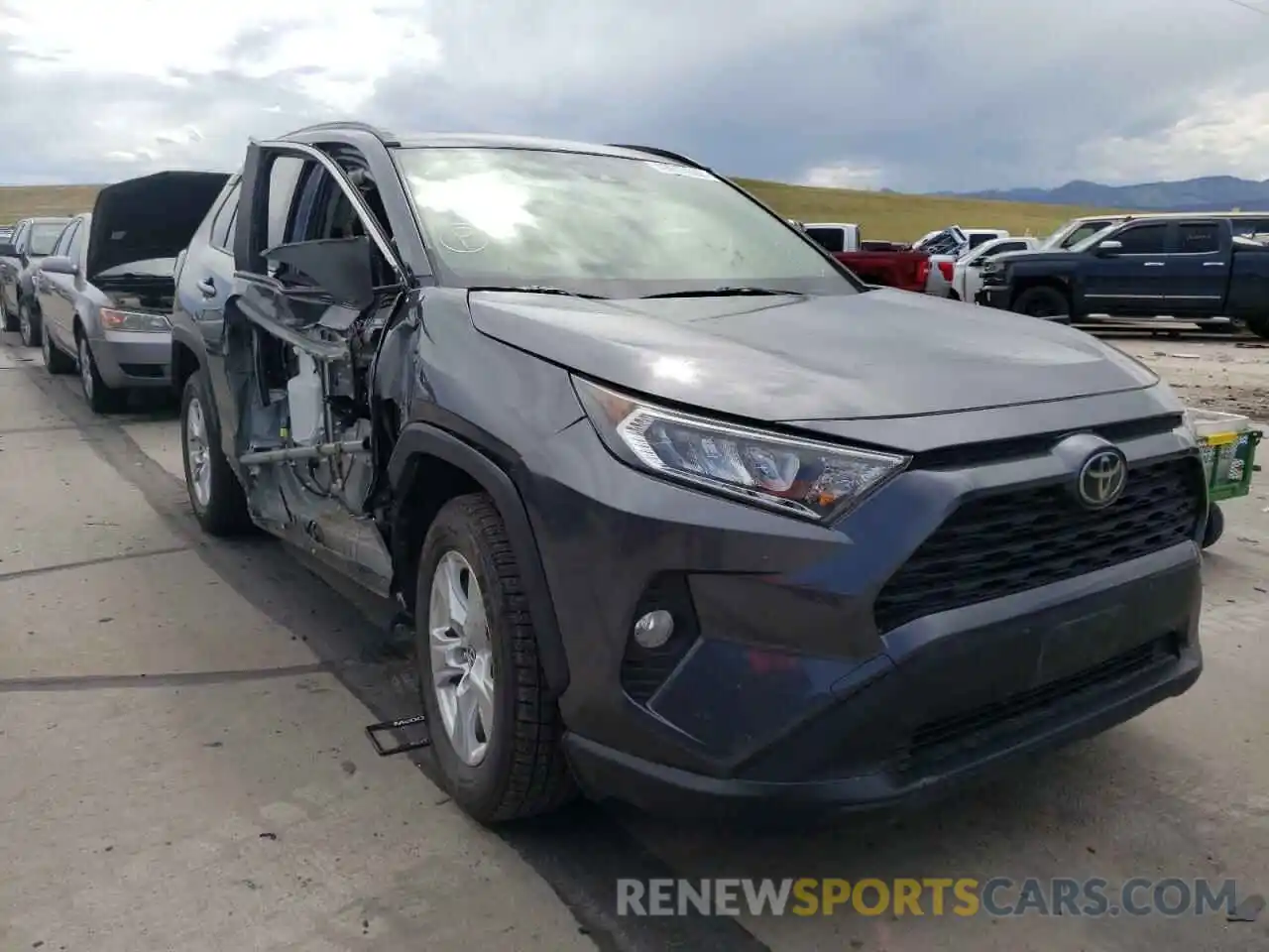 1 Photograph of a damaged car JTMP1RFV8KD004361 TOYOTA RAV4 2019