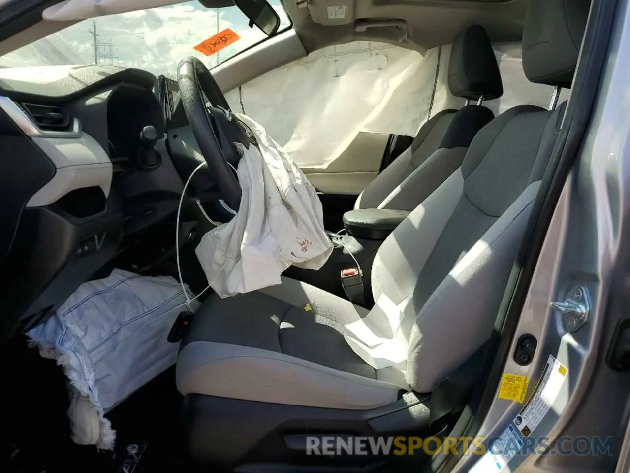 7 Photograph of a damaged car JTMP1RFV8KD008720 TOYOTA RAV4 2019